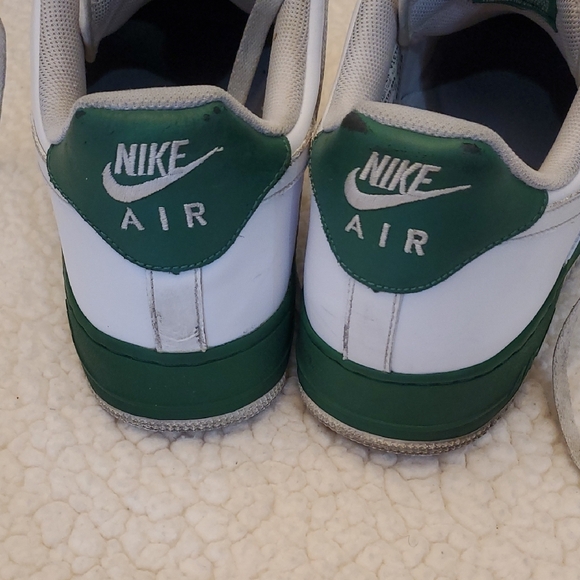 Nike Air Force 1 White with Green Highlights - Picture 3 of 4